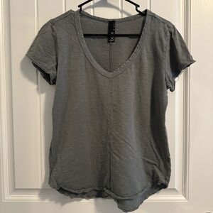 bobi Los Angeles Women’s Grey Raw Hem T-Shirt